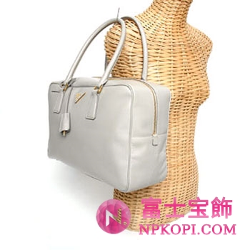 プラダ（PRADA）SAFFIANO LUX　レディースハンドバッグ　ライトグレー　BL094F-NZV-D32 